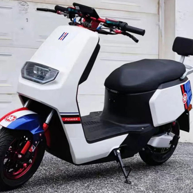 Parti elettriche del motociclo del motorino elettrico di Streetbike del motociclo 3000W di vendita calda CKD